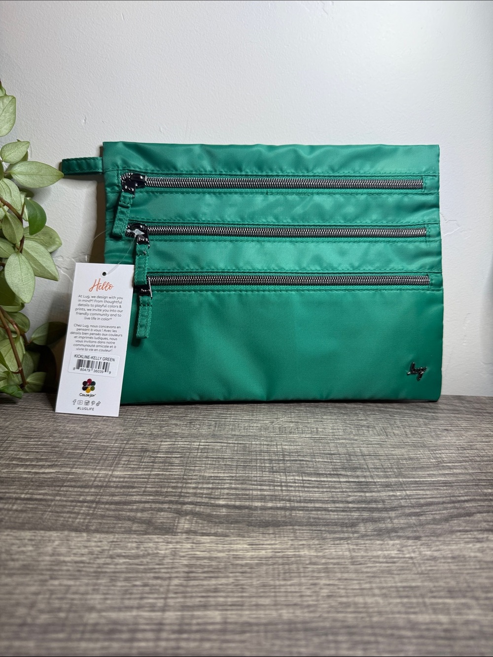 Lug Kickline Triple Zip Pouch NWT Kelly Green Organizer